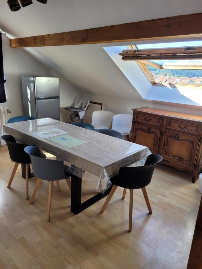 Le Tresor Des Vosges Appartement Spacieux Et Lumineux 80M2 - Jeux Arcades - Ideal Famille 4 A 6 Personnes Gerardmer Bagian luar foto