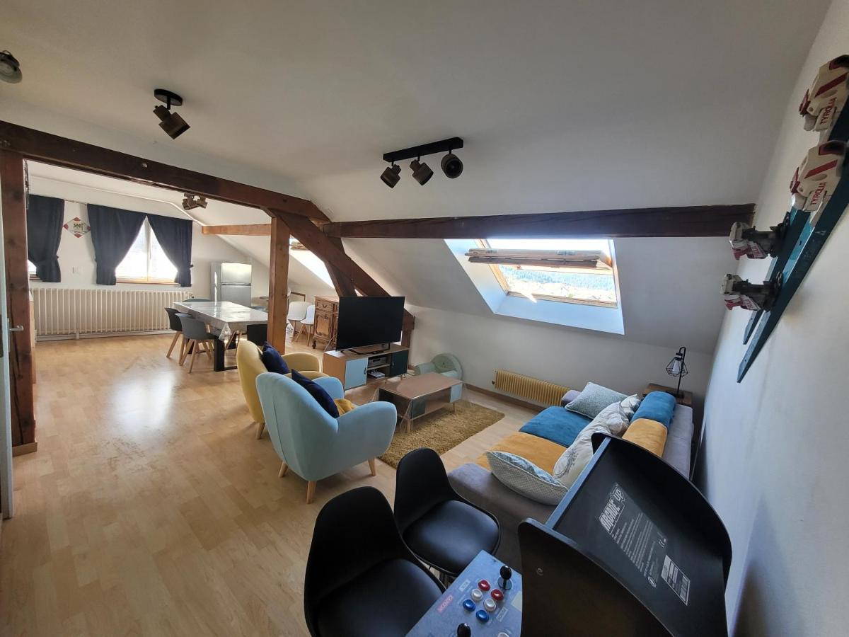 Le Tresor Des Vosges Appartement Spacieux Et Lumineux 80M2 - Jeux Arcades - Ideal Famille 4 A 6 Personnes Gerardmer Bagian luar foto
