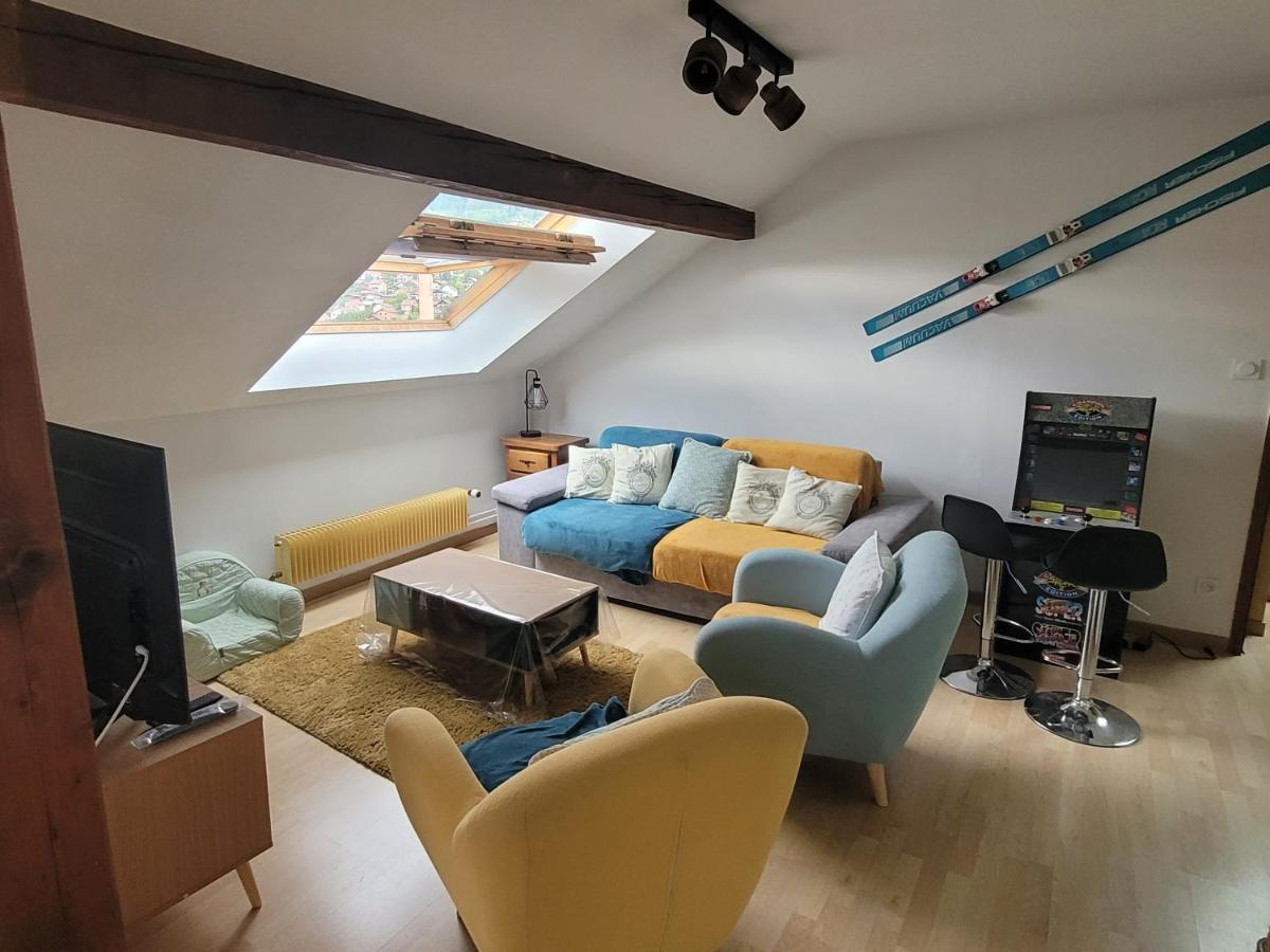 Le Tresor Des Vosges Appartement Spacieux Et Lumineux 80M2 - Jeux Arcades - Ideal Famille 4 A 6 Personnes Gerardmer Bagian luar foto