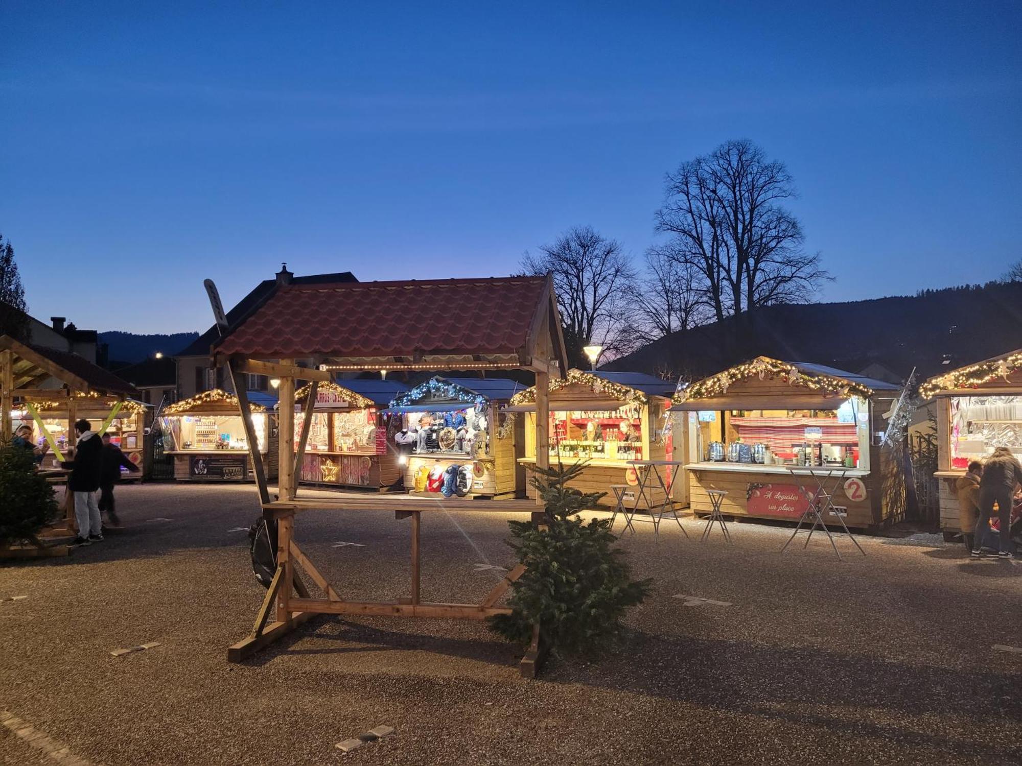 Le Tresor Des Vosges Appartement Spacieux Et Lumineux 80M2 - Jeux Arcades - Ideal Famille 4 A 6 Personnes Gerardmer Bagian luar foto