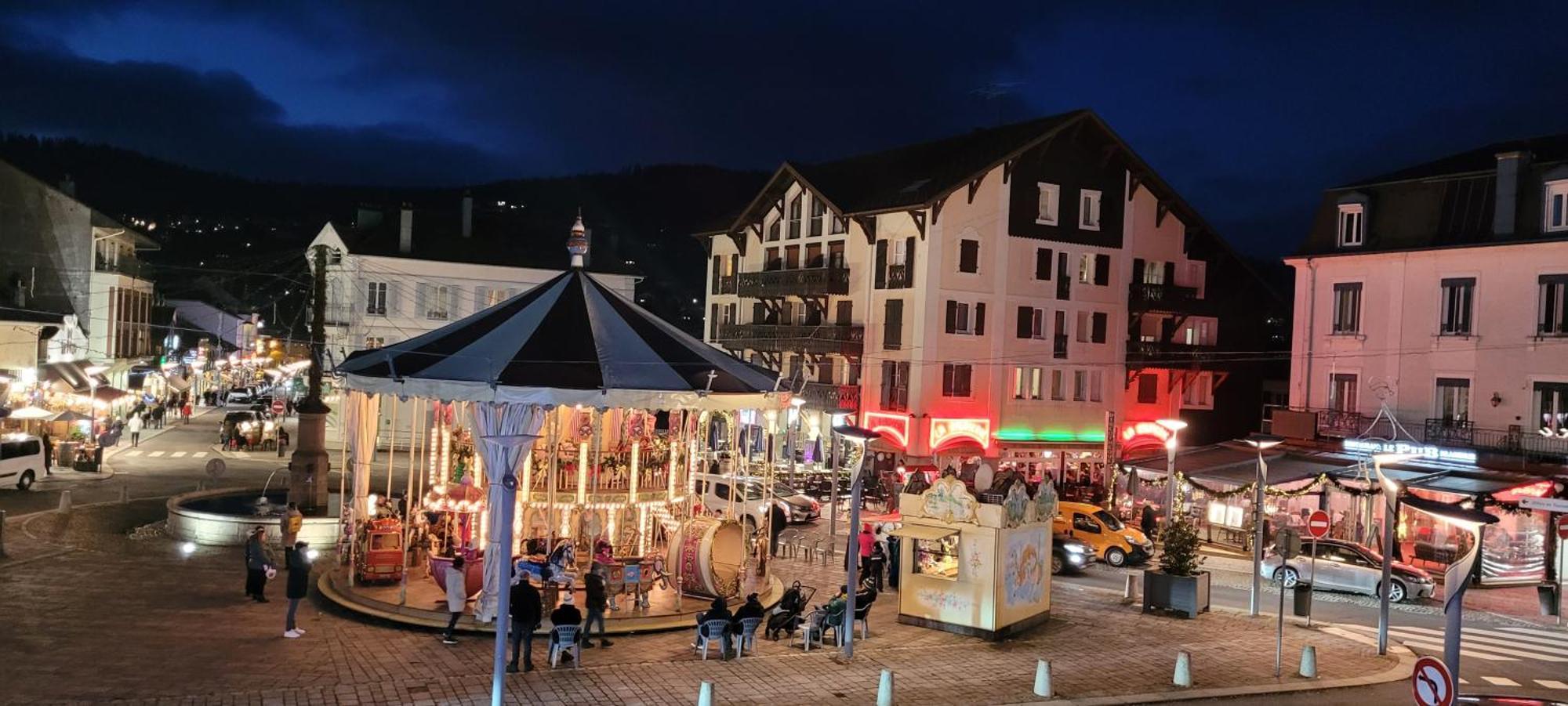 Le Tresor Des Vosges Appartement Spacieux Et Lumineux 80M2 - Jeux Arcades - Ideal Famille 4 A 6 Personnes Gerardmer Bagian luar foto